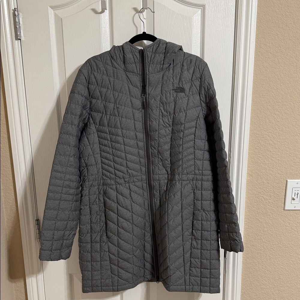 The North Face Women's Gray Quilted Puffer Jacket